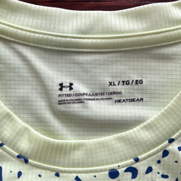 UNDER ARMOUR WORKOUT TEE - Picture 3 of 7